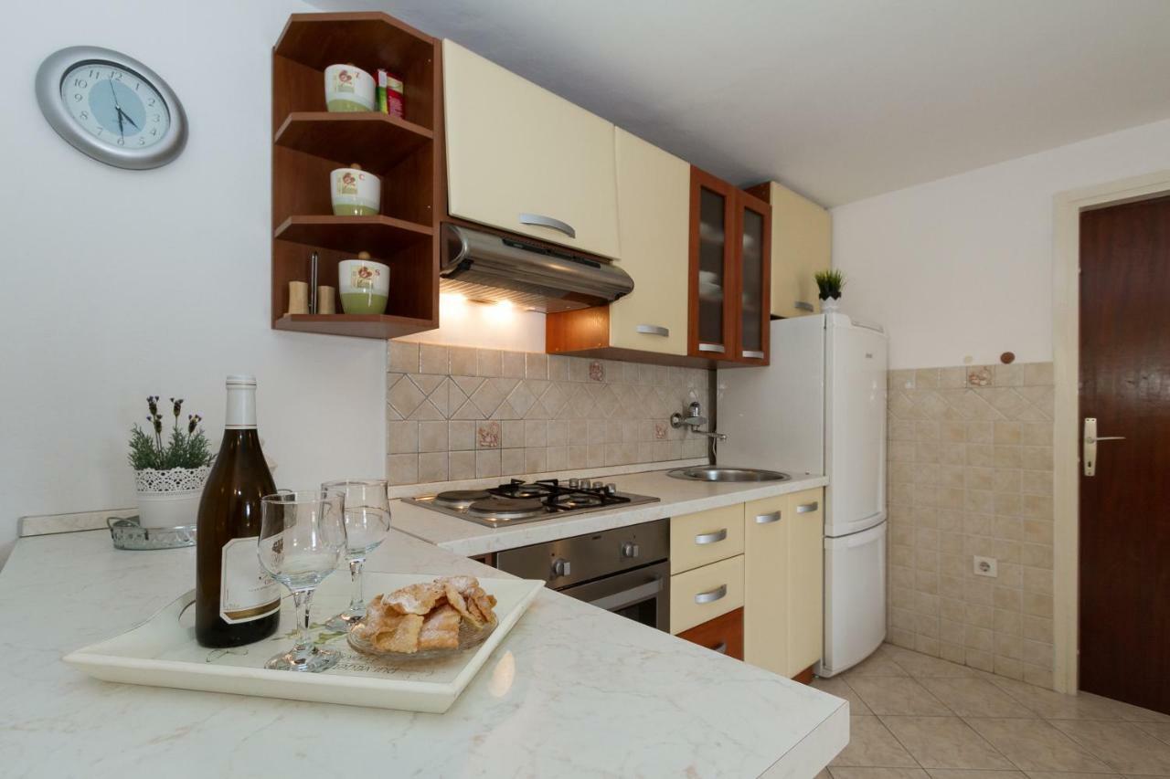 Beach Apartment M & B Poljana (Ugljan) Exterior foto